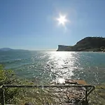 Villa Elena *
