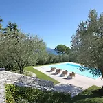 Villa Elena *